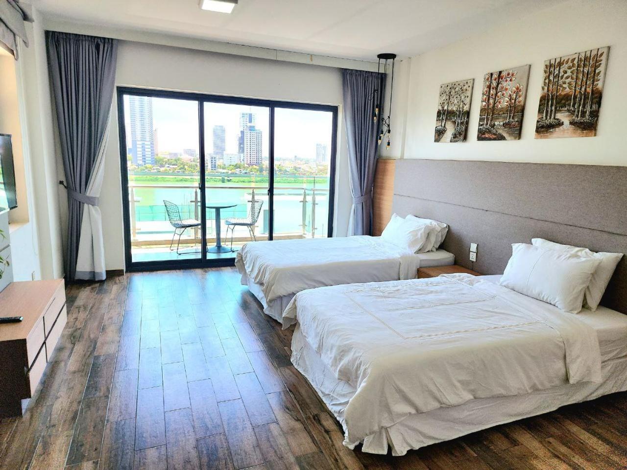 Chilchill Hotel Riverside Пном Пен Екстериор снимка