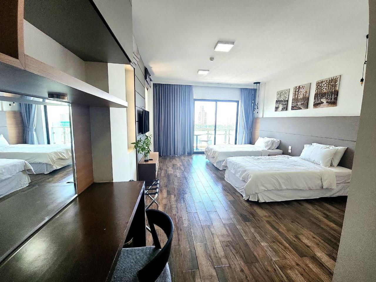 Chilchill Hotel Riverside Пном Пен Екстериор снимка