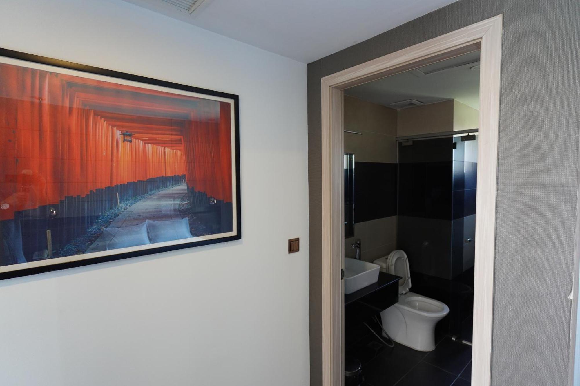 Chilchill Hotel Riverside Пном Пен Екстериор снимка