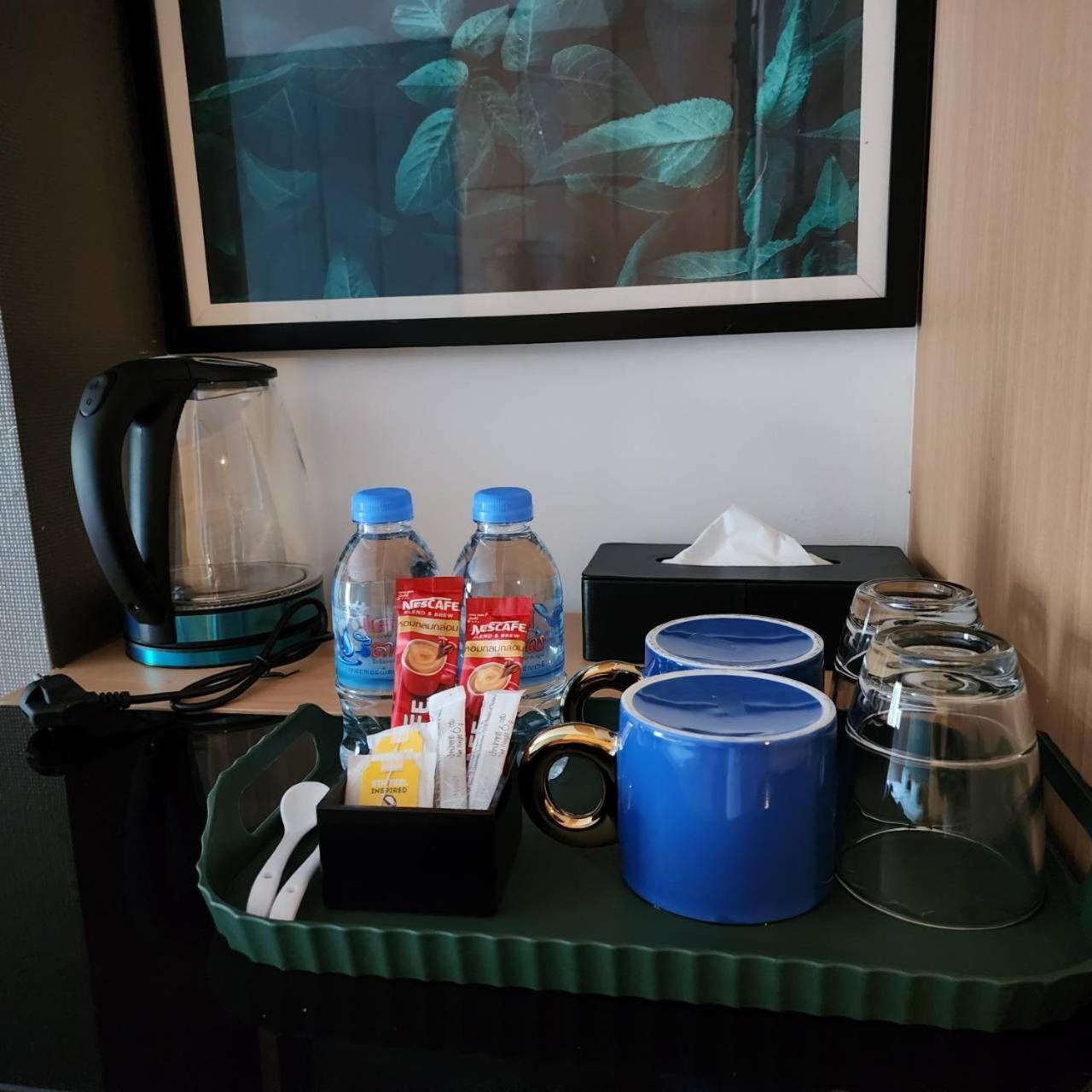 Chilchill Hotel Riverside Пном Пен Екстериор снимка